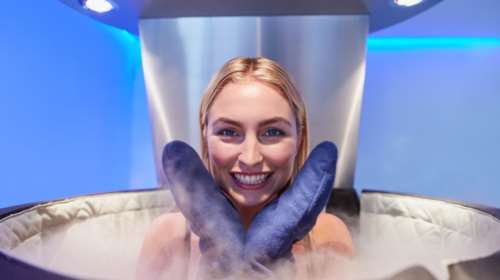 Κρυοσάουνα: Τι είναι, πώς γίνεται και ποια τα πιθανά της οφέλη στον οργανισμό