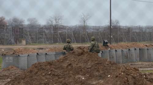 Αστακός ο Εβρος: Μετά το φράχτη οχυρώνεται με γουρούνες, βάρκες, θερμικές κάμερες και μεγάφωνα με ήχους υψηλής συχνότητας