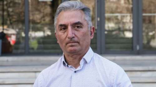 Κωνσταντινίδης: "Η Καρυστιανού καπηλεύεται τα Τέμπη - Είναι μυστικοπαθής", λέει το ιδρυτικό μέλος του συλλόγου συγγενών