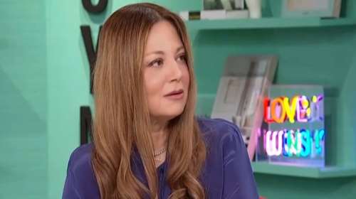 Μπέρδεμα στον αέρα του &quot;Στούντιο 4&quot;: &quot;Είστε στον αέρα κορίτσια&quot; - &quot;Ας τους το πει κάποιος&quot;