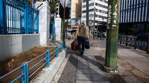 Τέλος η &quot;ομηρία&quot; από χρέη: Απαλλαγή από ποινικές διώξεις και διπλή ρύθμιση