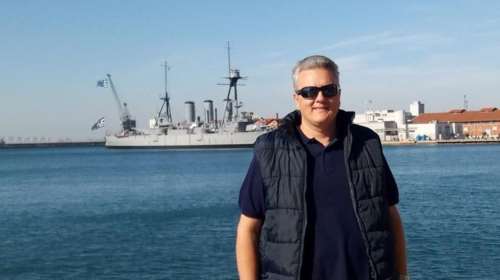 Τρίκαλα: Γνωστός δικηγόρος και πατέρας δύο παιδιών ο 50χρονος που διαμελίστηκε από το τρένο [εικόνες]