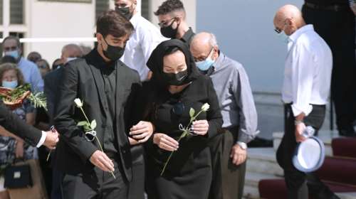 Βίκυ Σταμάτη για κηδεία Τσοχατζόπουλου: Το γραφείο τελετών πρότεινε να τοποθετηθεί το κουτί της Κιβωτού του Κόσμου