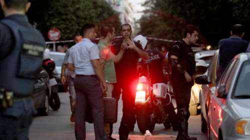 Θεσσαλονίκη: Μπήκε με μαχαίρι σε ψιλικατζίδικο για να κλέψει 50 ευρώ