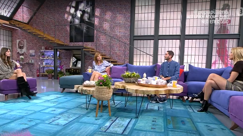 &quot;Κολλητή&quot; της Τζένης Μπαλατσινού η νονά του μωρού; Το πρώτο όνομα που βγήκε στον αέρα