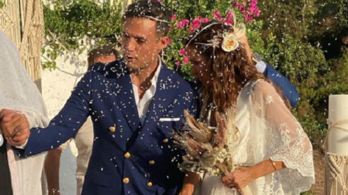 Σάββας Πούμπουρας - Αρετή Θεοχαρίδη: Αδημοσίευτες φωτογραφίες από τον λιτό γάμο τους