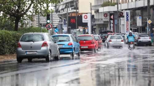 Επιδείνωση του καιρού το Σάββατο με βροχές και καταιγίδες