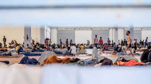 Συνάντηση Μητσοτάκη -περιφερειάρχη Κρήτης: Στο επίκεντρο η δημιουργία δύο προσωρινών δομών παραμονής μεταναστών