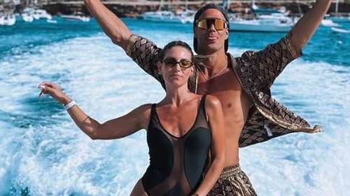 Αθηνά Οικονομάκου - Μπρούνο Τσερέλα: Η ζωή είναι διακοπές - Ερωτευμένοι στη Χίο μετά την Ίμπιζα