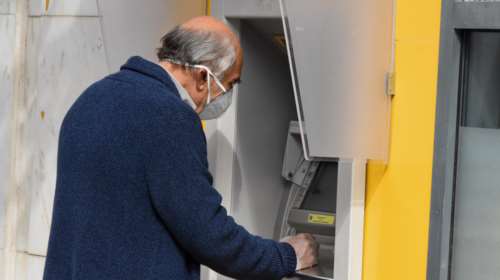 Πότε θα πληρωθούν οι συντάξεις του ΕΦΚΑ- Η πρώτη δόση καταβάλλεται την Τετάρτη