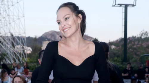 Αυτός είναι ο πιο chic τρόπος για να φορέσεις το τζιν σορτς: Συμφωνεί και η Υβόννη Μπόσνιακ