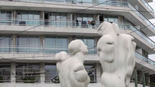 Κορονοϊός: Βίντεο ντοκουμέντο από το ξενοδοχείο της καραντίνας των επαναπατρισθέντων στην Αθήνα