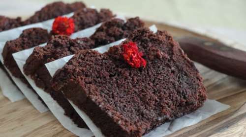Συνταγή: Νηστίσιμο σοκολατένιο κέικ με ταχίνι - Πανεύκολο, χωρίς μίξερ