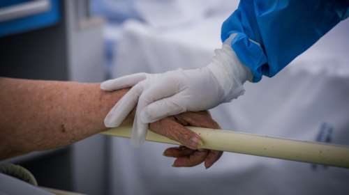 Δώδεκα ημέρες σε κλινική Covid: Συγκλονίζει νεαρός Κρητικός - &quot;Ακόμα και το μάσημα με κούραζε&quot;