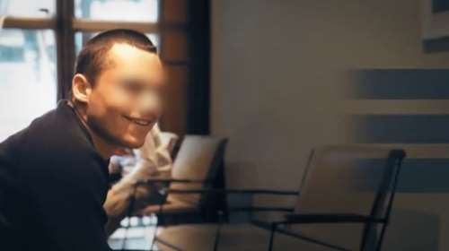 Νέα Πέραμος: "Ο 27χρονος γνώριζε τους δράστες" -  Ισως πρόκειται για "αρπαγή τίγρης" - "Δεν φοβόταν", λέει η μητέρα του