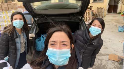 Coca-Cola Τρία Έψιλον: Στηρίζοντας τους συνανθρώπους μας που δεν έχουν κάποιον άλλο να τους στηρίξει