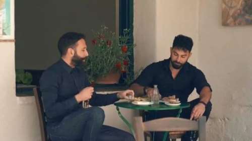 Viral το επικό σποτ του Ημιμαραθώνιου Κρήτης: Με... τον Κυριάκο, τον Αλέξη και το &quot;αυτοί είστε&quot; [βίντεο]