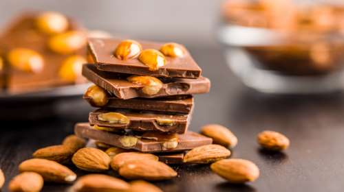 Συνταγή: Πανεύκολο γλυκό σνακ ψυγείου με 4 υλικά - Χωρίς ζάχαρη