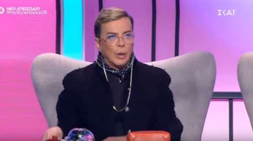 Λάκης Γαβαλάς: Πρωταγωνιστής στο &quot;κλουβί με τις τρελές&quot; - Από κριτής σε μιούζικαλ [εικόνα]