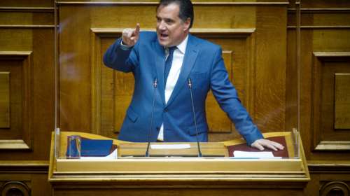 Γεωργιάδης: Άλλη δουλειά δεν είχε ο Μητσοτάκης από το να παρακολουθεί την Ευγενία και την Πόπη [βίντεο]