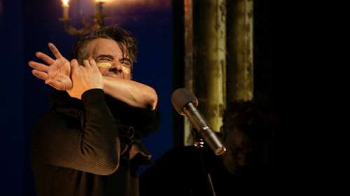 &quot;Κόκκαλο&quot;: Μετά τα συνεχόμενα sold out η τεράστια επιτυχία των Ανδρεάδη - Ασπρούλη, προσθέτει νέες παραστάσεις