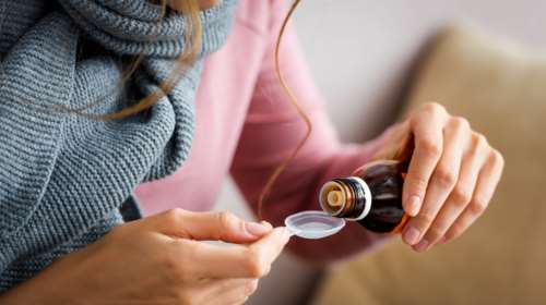 ΕΟΦ: Ανακαλείται σιρόπι για τον βήχα - Ποια παρτίδα αφορά