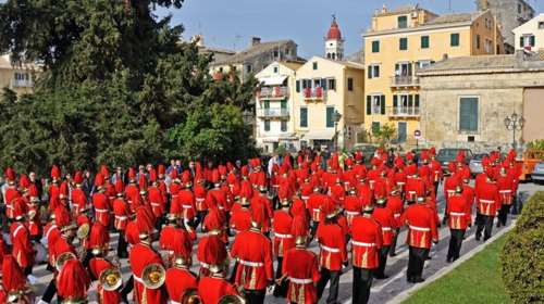 Δεν είναι μόνο γιορτή, είναι εμπειρία: Το Πάσχα και οι καλύτεροι προορισμοί για να το ζήσεις