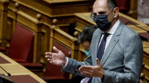 Γεραπετρίτης: Περιμένουμε 4,5 εκατ. δόσεις του εμβολίου της AstraZeneca ως τον Απρίλιο