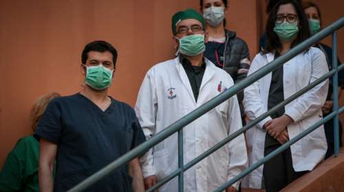 Κορονοϊός- ΠΟΕΔΗΝ: Νέος συναγερμός σε Ιπποκράτειο και Αττικόν - 18 κρούσματα σε εργαζομένους