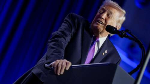 Σφοδρή κριτική Τραμπ κατά του Super Bowl και του καλλιτέχνη Bad Bunny: Είναι προσβολή για την Αμερική, είναι απαράδεκτο