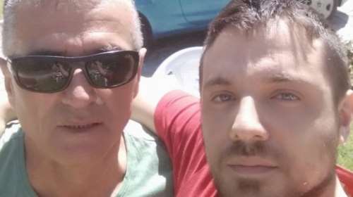 Νεκρός από κορονοϊό 59χρονος νοσηλευτής - &quot;Ήσουν ένας ήρωας&quot;, γράφει ο γιός του