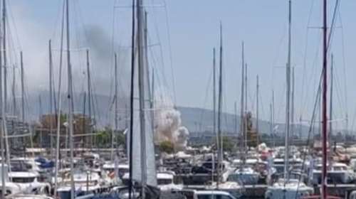 Συναγερμός στην Πυροσβεστική: Ξέσπασε φωτιά στη Μαρίνα Αλίμου