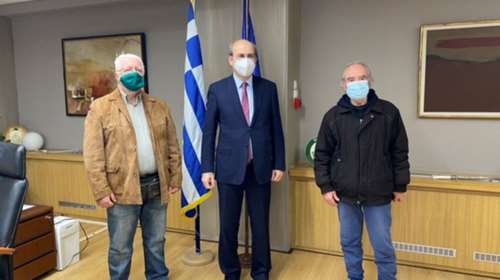 Συνάντηση Κ. Χατζηδάκη με πωλητές του περιοδικού δρόμου &quot;Σχεδία&quot; - Επίδομα 534 ευρώ