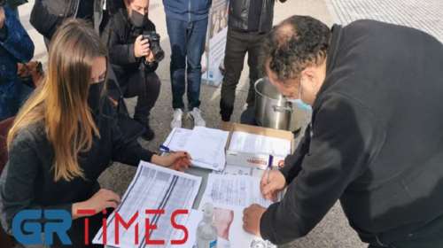 Θεσσαλονίκη: Οι εστιάτορες μαζεύουν τα κλειδιά για να τα παραδώσουν στο Μαξίμου [βίντεο - φωτό]