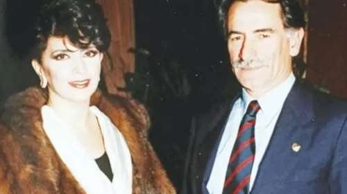 Μιμή Ντενίση: 'Οταν ο αρραβώνας της με τον Αντώνη Τρίτση είχε γίνει εξώφυλλο