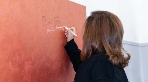 Εγκαινιάστηκε τo Γραφείο Υποστήριξης Θυμάτων Τρομοκρατίας: Το συγκινητικό &quot;ποτέ ξανά&quot; της Ντόρας Μπακογιάννη [Εικόνες - Βίντεο]