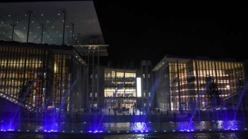 Το &quot;Όνειρο Καλοκαιρινής Νύχτας&quot; του Σαίξπηρ στο Πάρκο Σταύρος Νιάρχος