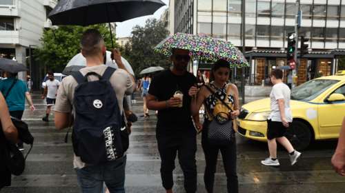 Αστατος ο καιρός: Με καταιγίδες και πτώση θερμοκρασίας ξεκινά η εβδομάδα - Πώς θα κινηθεί η κακοκαιρία