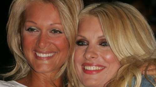 Νατάσα Θεοδωρίδου και Ελένη Μενεγάκη: Δύο αγαπημένες κουμπάρες - Οι φωτογραφίες από εξόδους τους πριν από 20 σχεδόν χρόνια