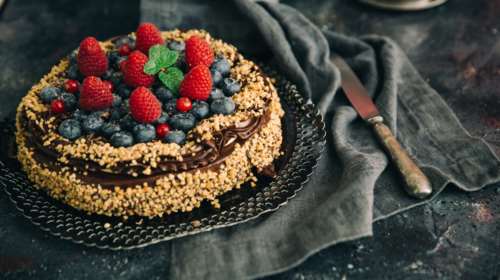 Εορτολόγιο: Ποιοι γιορτάζουν σήμερα, Δευτέρα 6 Οκτωβρίου