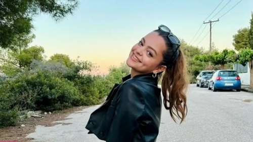 Η Μαριτίνα Ντενίση παρανυφάκι στον γάμο της Νάνσυς Ζαμπέτογλου και του Νάσου Γαλακτερού