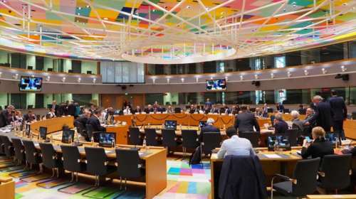 Εurogroup - κορονοϊός: Οι ΥΠΟΙΚ δεσμεύτηκαν για συνέχιση της στήριξης της οικονομίας