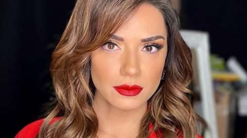 Βάσω Λασκαράκη: Η glam εμφάνισή της σε γκαλά στη Βούλα - Χριστουγεννιάτικο dinner και πάρτι