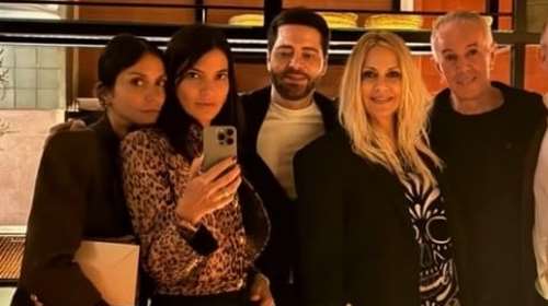 Η Σοφία Καρβέλα σε φημισμένο ιταλικό στη Νέα Υόρκη με τη Δήμητρα Κούστα