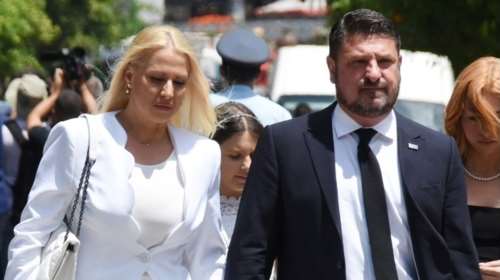 Νίκος Χαρδαλιάς - Γιώτα Παναγιωτοπούλου: Περήφανοι για την κόρη τους Δήμητρα - &quot;Να μάχεσαι πάντα… να δουλεύεις σκληρά&quot;