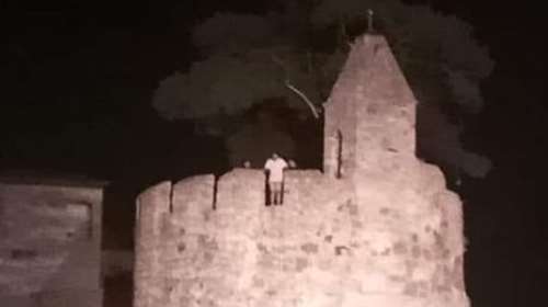 Nαύπακτος-Φίλος 17χρονου: Kάθε βράδυ κάποιος θα ανέβει να κάνει βουτιά