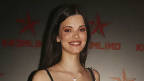 Τέλος τα μακριά μαλλιά για τη Τζένη Καζάκου: Αυτό είναι το νέο της look