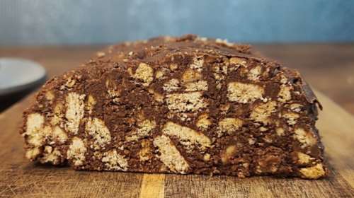 Συνταγή: Απίθανος light κορμός σοκολάτας με 3 υλικά, χωρίς ζάχαρη