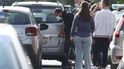 Κολωνός: Οργιάζουν οι φήμες και για τρίτο πολιτικό στέλεχος - Συνομίλησε με τη 12χρονη μέσω της εφαρμογής των ραντεβού;