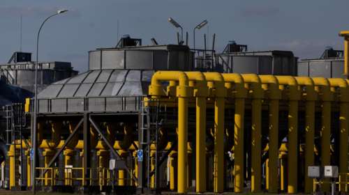 Ο Ρωσία απειλεί  τη Δύση: Το πλαφόν στην ενέργεια θα είναι το τέλος σας - &quot;Θα παγώσετε όπως η ουρά του λύκου&quot;